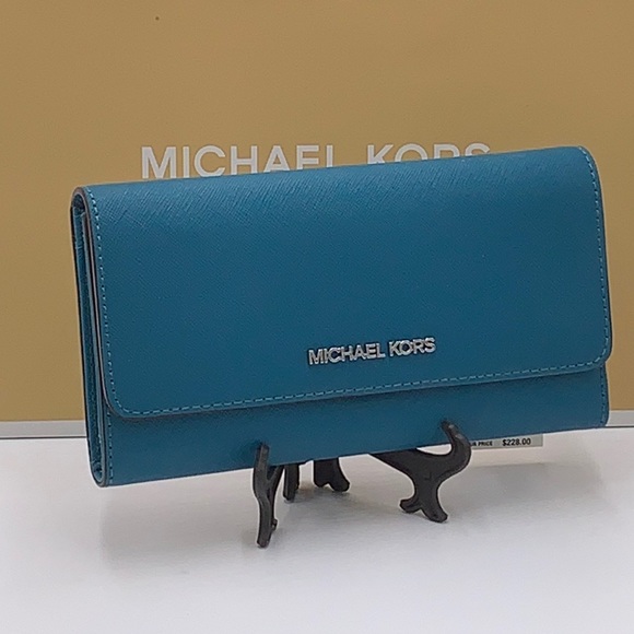 MICHAEL KORS JET SET TRAVEL LARGE TRIFOLD LAGOON COLOR - Picture 15 of 16
